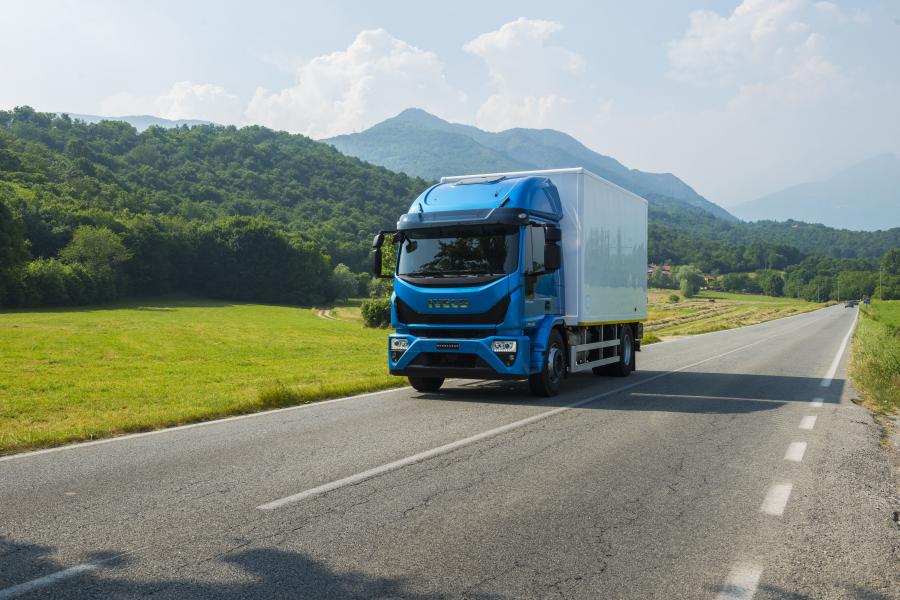  Iveco EuroCargo 180-320 2015 года  (фото 19 из 23)